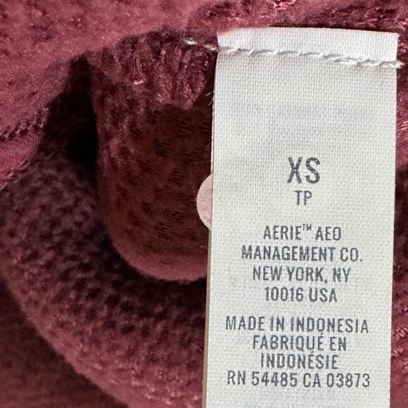 Aerie XS Half-Zip Sherpa Pullover Burgundy & Pink - Picture 6 of 8